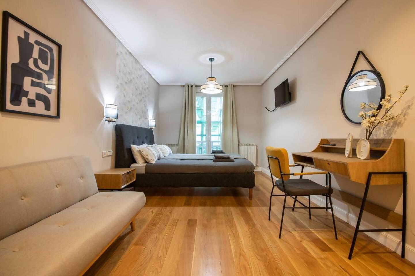 Lujo Y Comodidad Tu Refugio Con Estilo Y Amplitud San Sebastián